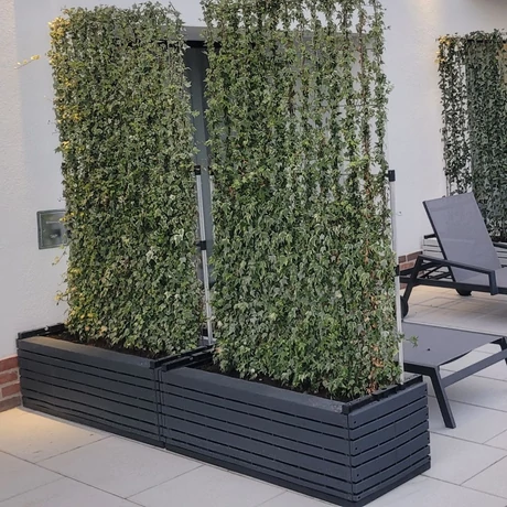 Borostyán panel magaságyásban, többszínű burkolattal, Csak rendelésre